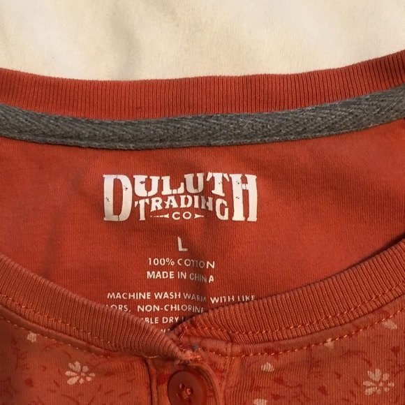 Duluth trading co. Orange floral shirt size large - Picture 2 of 7